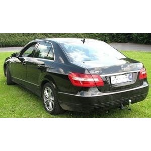 ATTELAGE MERCEDES Classe E Berline 03/2009- (W212) - COL DE CYGNE -attache remorque BRINK-THULE
