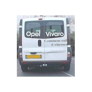 ATTELAGE RENAULT TRAFIC 2001- - ROTULE EQUERRE - attache remorque BRINK-THULE