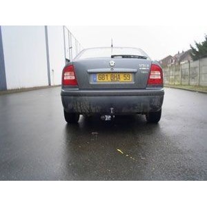 ATTELAGE SKODA OCTAVIA break 1998-2005 - COL DE CYGNE - attache remorque ATNOR