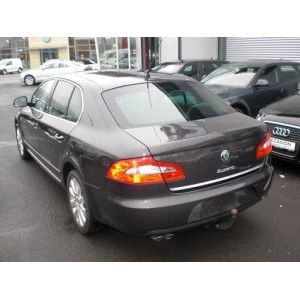 ATTELAGE SKODA SUPERB II 2008- - COL DE CYGNE - attache remorque ATNOR