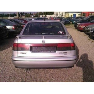 ATTELAGE SEAT TOLEDO 1996-1999 (et SX et SXE) - COL DE CYGNE - attache remorque ATNOR