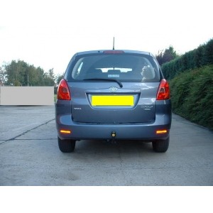 ATTELAGE TOYOTA COROLLA VERSO 5/2004-2009 (R1) - RDSO demontable sans outil - attache remorque BRINK-THULE