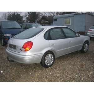 ATTELAGE TOYOTA COROLLA 1997-2001 (E110 - 5 Portes) - Col de cygne - attache remorque BRINK-THULE