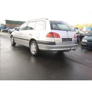 ATTELAGE Toyota Avensis break 1998-2003 (T22) - COL DE CYGNE - attache remorque BRINK-THULE