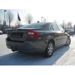 ATTELAGE VOLVO S80 berline 1998-06/2006 - COL DE CYGNE - attache remorque BRINK-THULE