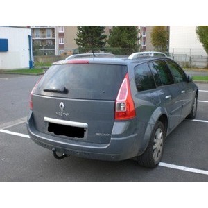 PACK ATTELAGE ET FAISCEAU RENAULT MEGANE break 10/2003-6/2009 - col de cygne - attache remorque BRINK